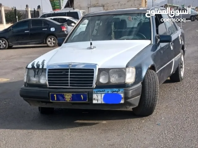 مرسيدس ارنب نظيف عرطه موديل 92 اربعه بستون فل كامل