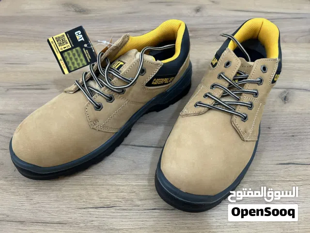 Original NEW Cat new shoes size43 euro / usa 10