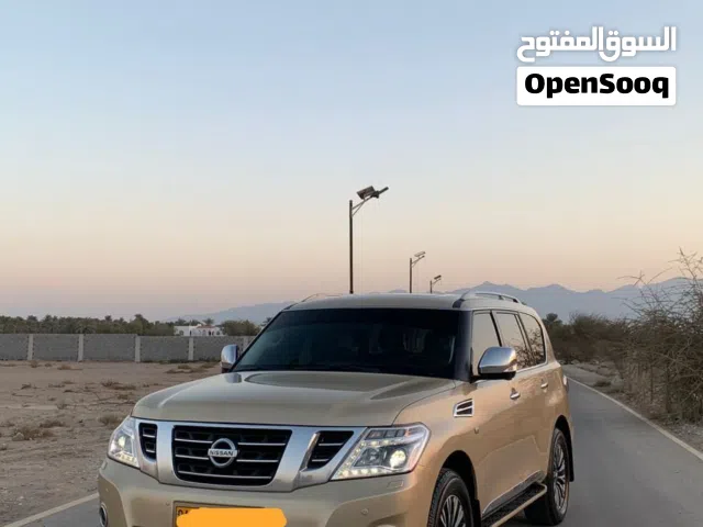 نيسان باترول بلاتينيوم 2014