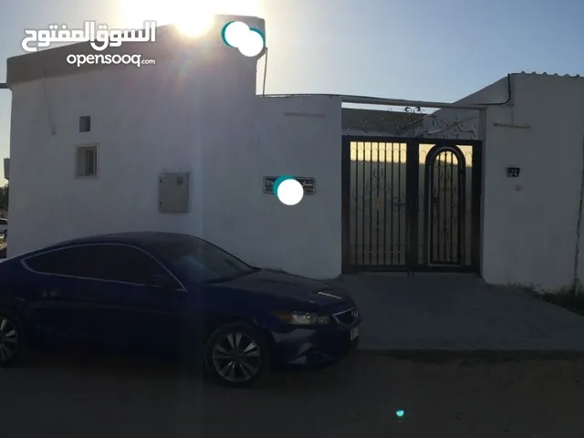 2500 m2 5 Bedrooms Townhouse for Sale in Sharjah Al Ghafeyah area