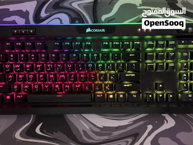للبيع كيبوردات وسماعات قيمنق أقرأ الوصف