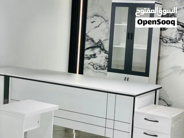 مكتب رباعي وخماسي تم التخفيض