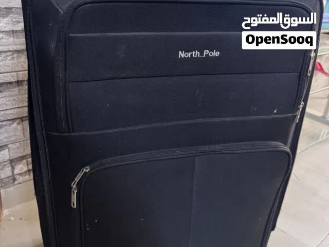 شنط سفر نظيفة بحالة ممتازة