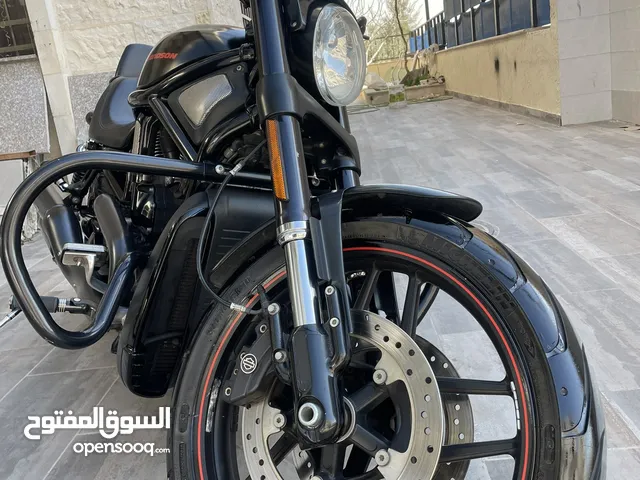 هارلي ديفيدسون نايت رود