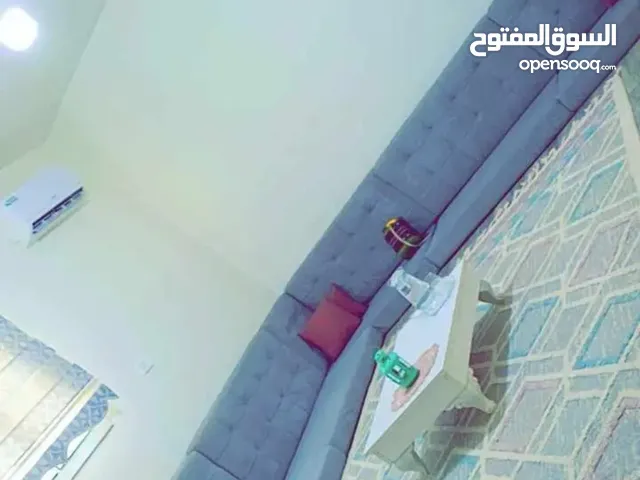 جلسة عربيه للبيع  حرف L تفرش 5/4