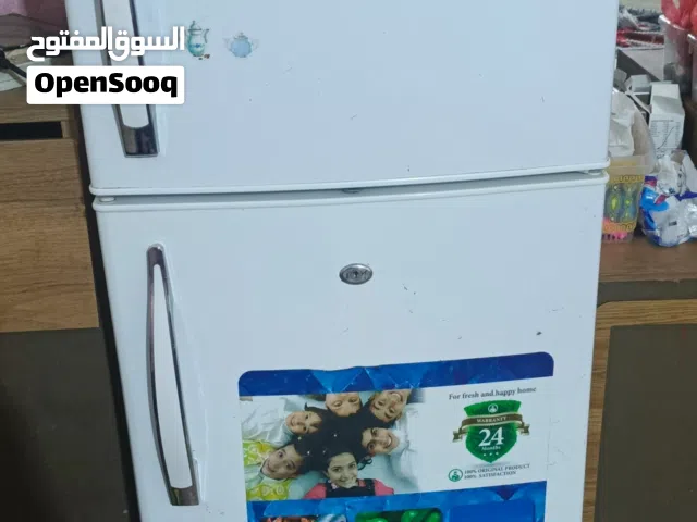 ثلاجة للبيع