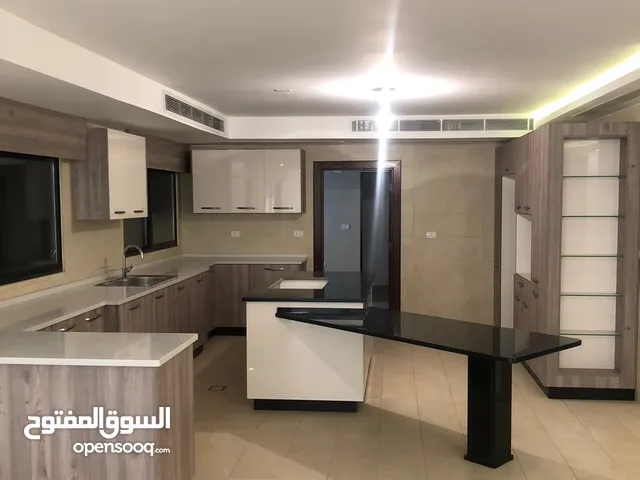 340m2 4 Bedrooms Apartments for Rent in Amman Deir Ghbar