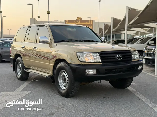 تويوتا لاند كروزر 2001 خليجي. قير عادي
