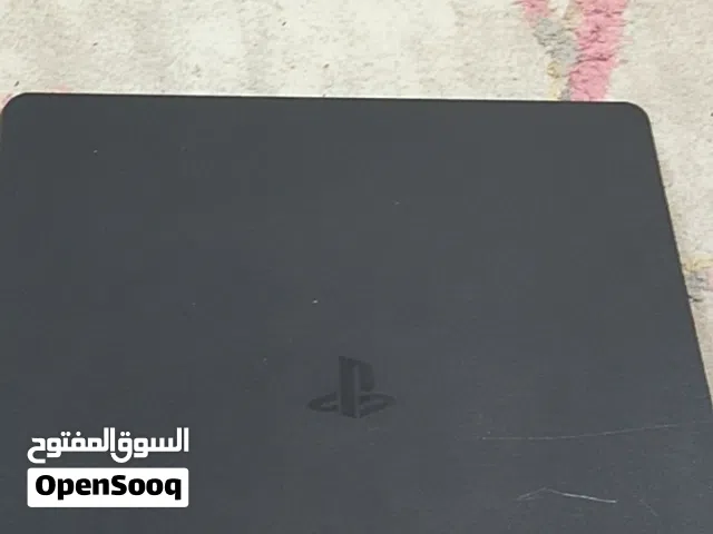 هذا بلاي ستيشن 4 ما يدين كل شيء فيه زين ما خربان ولا شيء