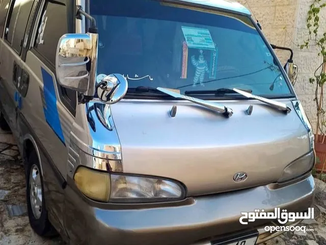 Used Hyundai H 100 in Zarqa