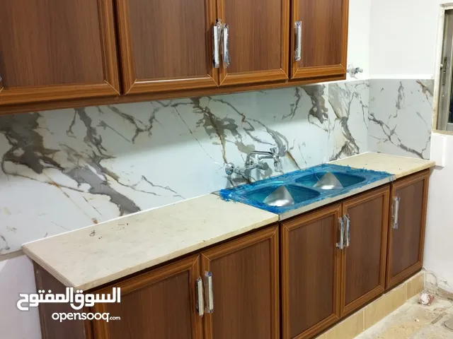 مطبخ مقاس 2متر كامل الخزائن بس185دينار