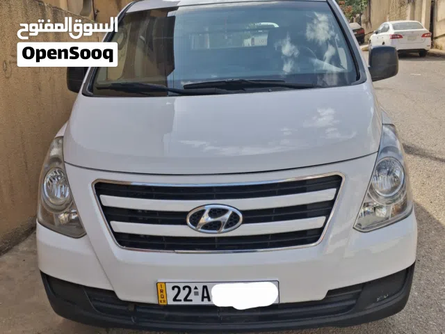 2017 Hyundai H1 Standard