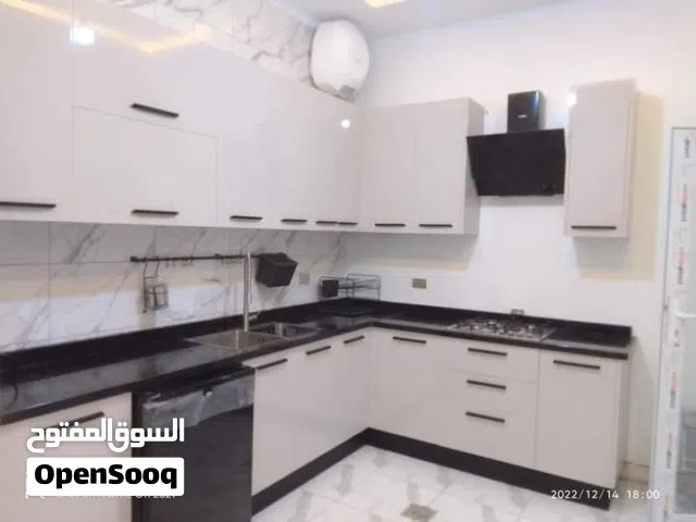 مختص فك وتركيب وصيانة جميع انواع المطابخ والديكورات المنزليه 576533