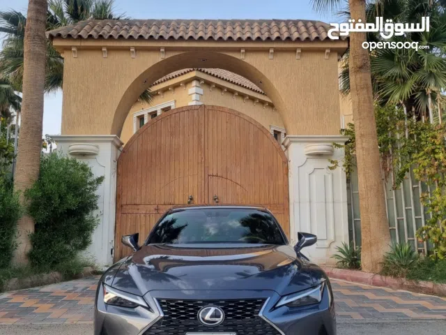 Used Lexus IS in Al Riyadh