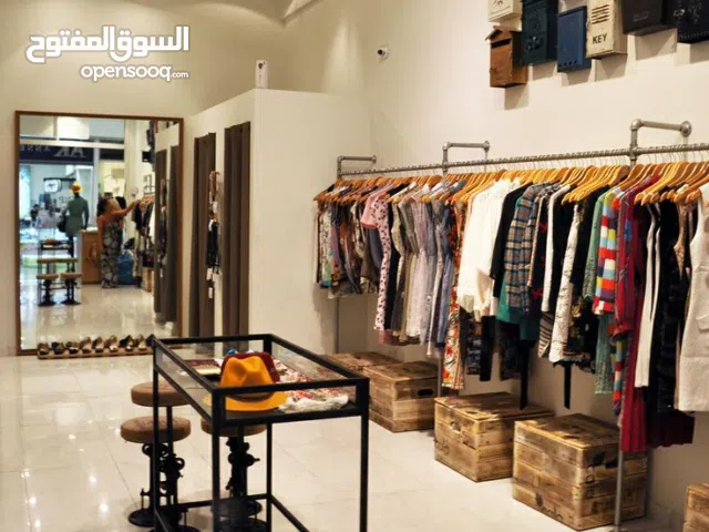 محل سوبر لوكس للايجار  منطقة حيوية -المعادى