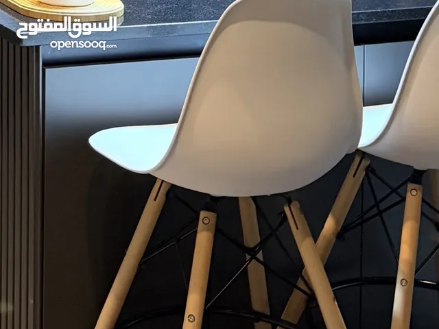 كرسي كاونتر واحد للبيع جديد مش مستعمل
