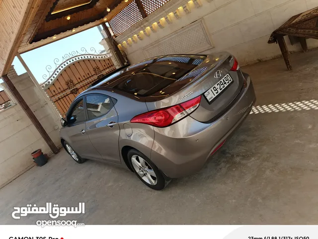 Used Hyundai Elantra in Irbid