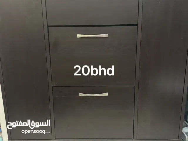 Show cabinet brown colour new