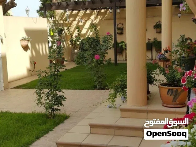 شقة بجنينة خاصة في موقع متميز  مساحة 148م +70 م جاردن