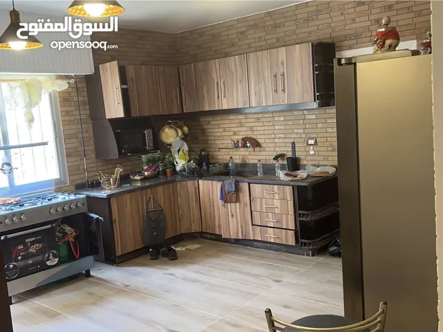 300 m2 3 Bedrooms Apartments for Rent in Beirut Other