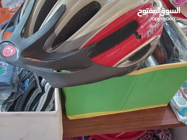 خوذ مستعمل