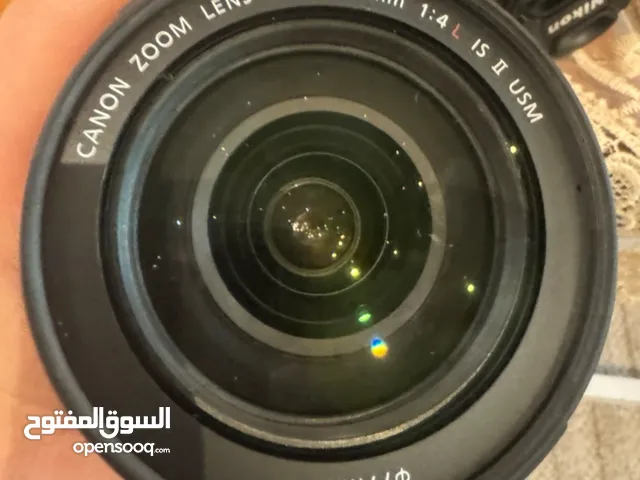 كاميرا 6d mark ii مستعمله ساعه فقط للبيع و العدسه canon zoom lens ef 24-105mm السعر 6000 والصامل اقل