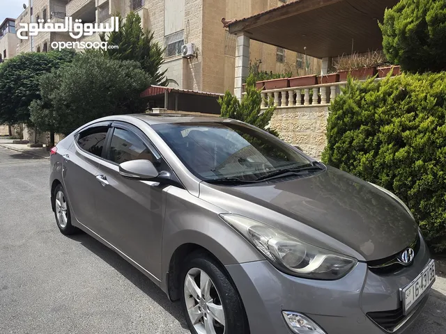 Used Hyundai Elantra in Amman