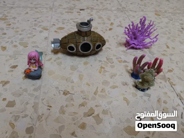 مرحبا عندي حوض سمك بدي ابيعه فيه سمك زيبرا وجوبي ومولي وفيه حبة جولد فش وفيه زينه للحوض كتير ومعاه ض