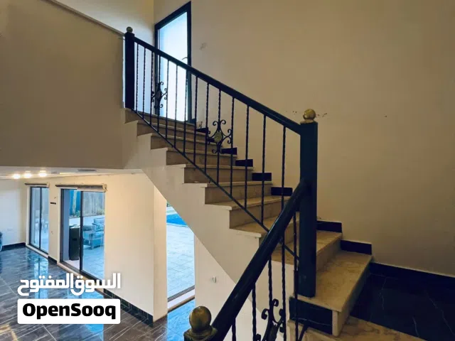3 Bedrooms Chalet for Rent in Amman Airport Road - Manaseer Gs