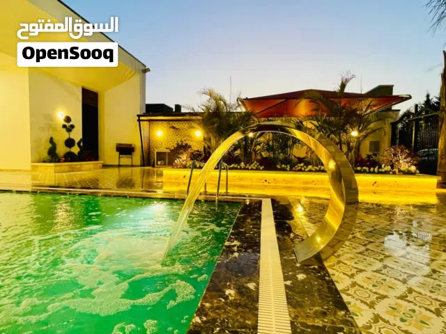السلام عليكم..كوود1 استراحة كلاسيكية بتصميم فاخر  مساحة الأرض 390م طرابلس الباعيش ..للبيع بالاتات