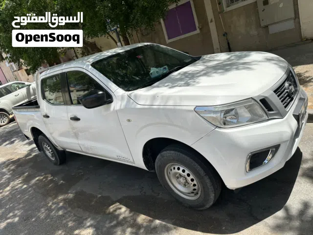 2016 Nissan Navara Standard