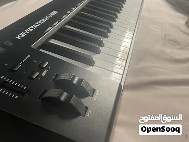 88 MIDI KEYBOARD. M AUDIO