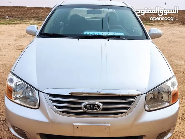 Used Kia Cerato in Tripoli