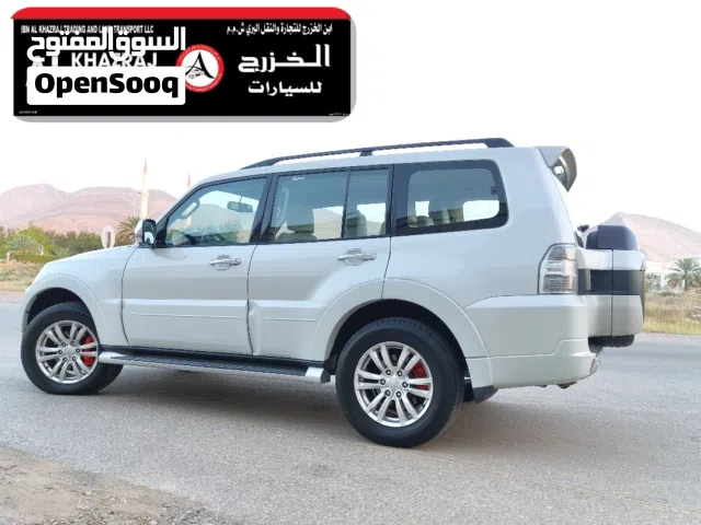 Mitsubishi Pajero 3.8