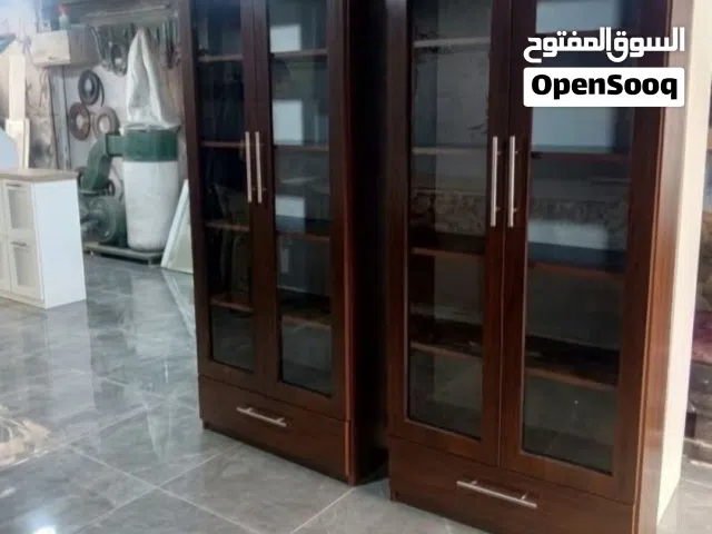 فضية للبيع تقيلة وبتتحمل كل الاوزان بسعر مناااااااااسب طول180عرض80عمق30 تفصييل غير تجاري مناسبة جدا