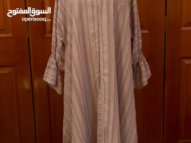 عبايات كويتيه للطلب والاستفسار دايركت عنواني البصره ومتوفر توصيل اكشخ العبايات متوفره يمنه