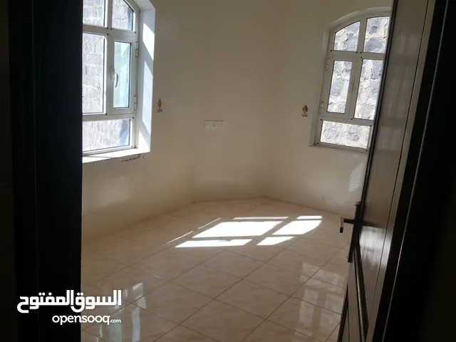 252 m2 3 Bedrooms Apartments for Rent in Sana'a Moein District