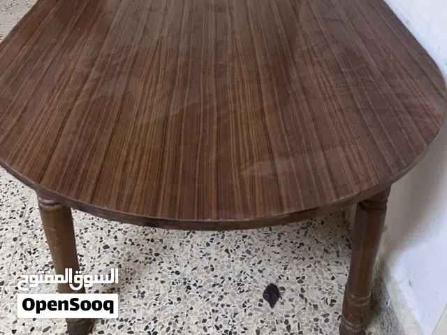 طاولة سفرة كبيرة