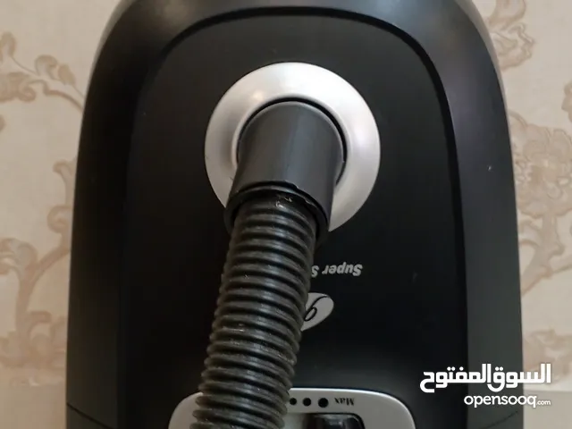 مكنسة للبيع بسعر 10دنانير مستعملة/مكنسة gold master2200W/220-240V AC 50/60Hz