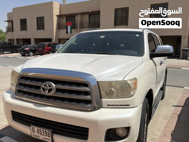 2012 تويوتا سيكويا Limited