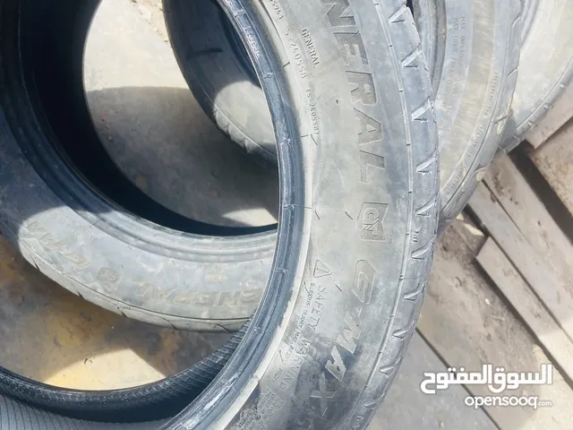فردتين كوشوك بحالة جيدة 235/50/17
