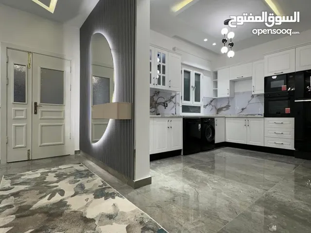 200 m2 4 Bedrooms Apartments for Rent in Tripoli Zawiyat Al Dahmani