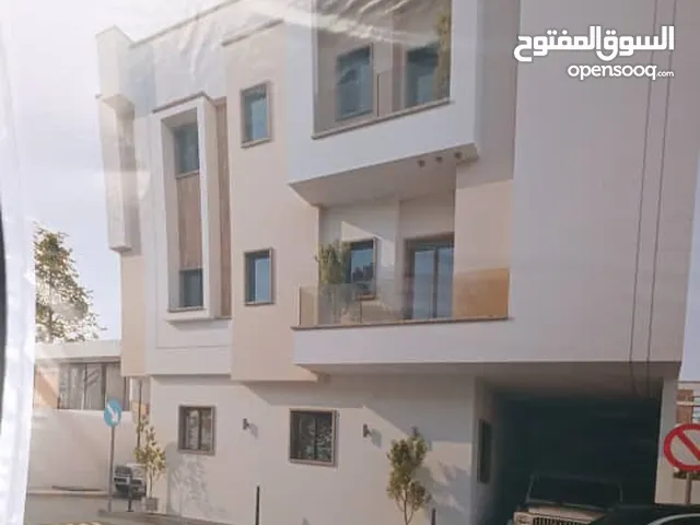 شقيق نص تشطيب السراج اما دار لاودي خلف سوق زاد نافع الوسيط