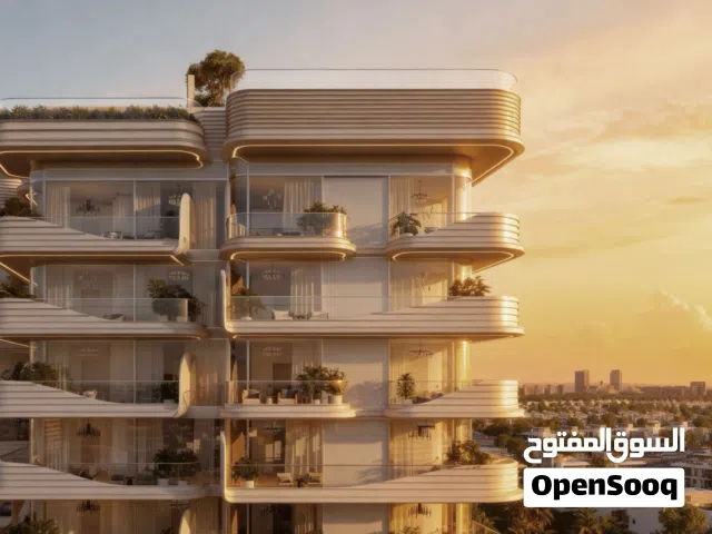 من الاخر اذا تبي تستثمر صح انتبه للي بقوله ,, وانت بكيفك