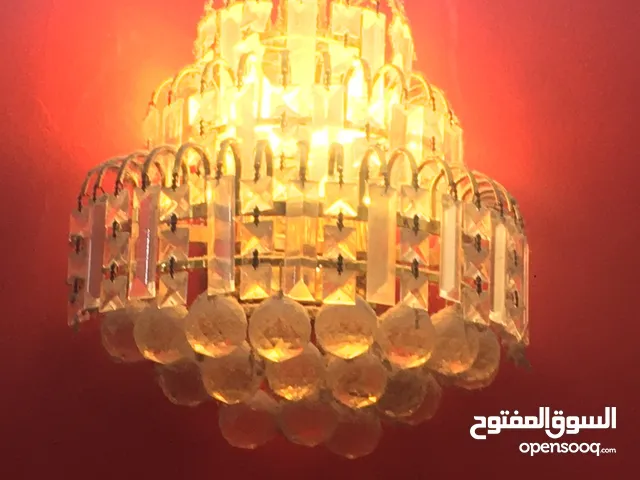 ثريات للبيع