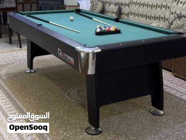 طاولة بلياردو للبيع