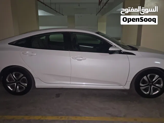 2017 هوندا سيفيك LX