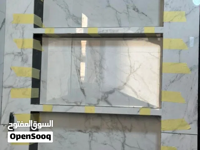 محمد لجميع انواع تركيب البلاط والبرسيلن  دقه  في العمل والتزام في مواعيد