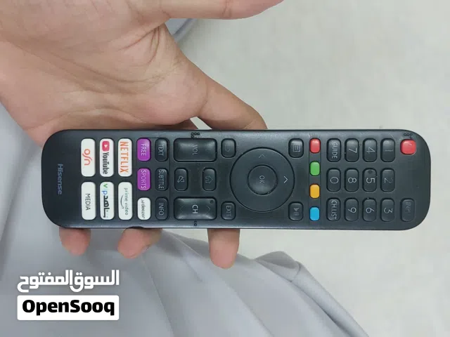 hisense smart tv one year used clean not any scratches   price is 40 bd