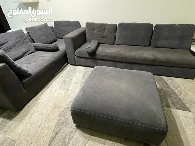 Comfortable Grey Sectional Sofa Set with Ottoman